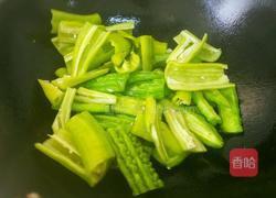 青椒煎苦瓜的做法图解6