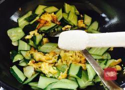 黄瓜炒蛋的做法图解9