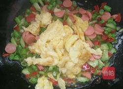 火腿肠蛋炒饭的做法图解5