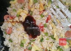 火腿肠蛋炒饭的做法图解7