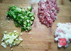 豉香肉末炒豆角的做法图解3