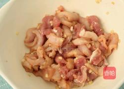 西葫芦炒肉片的做法图解3