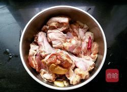 红烧鸡翅根的做法图解3