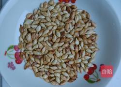 炒南瓜籽的做法图解6