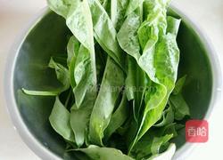 花生米拌莴笋叶的做法图解4