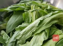 豆豉鲮鱼油麦菜的做法图解1