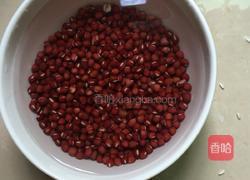 红豆黑米粥的做法图解2