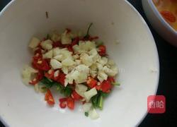 青椒皮蛋的做法图解3