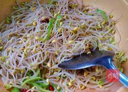酸辣黄豆芽（治疗口腔溃疡的良方）的做法图解6