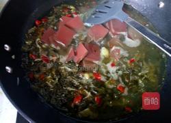 酸辣鸭血粉丝汤的做法图解6