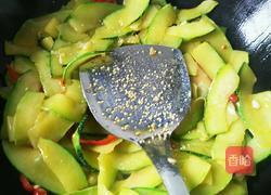 清炒嫩南瓜片的做法图解6