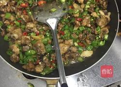 鸡腿炒尖椒的做法图解10