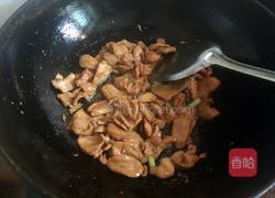 香菇鸡脯肉的做法图解3