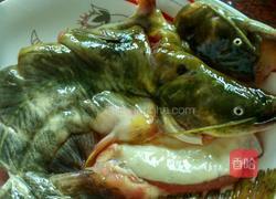 清蒸鲶鱼的做法图解1