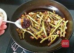 干煸豆角的做法图解10