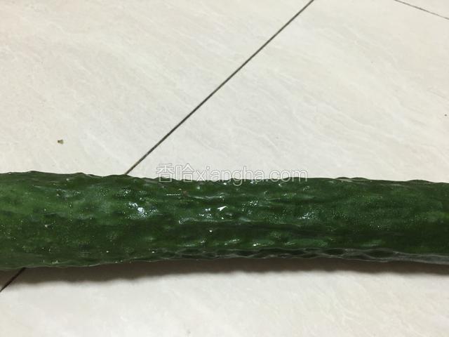 食材：黄瓜；