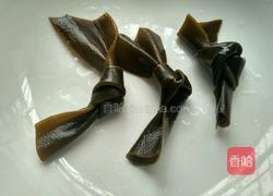 排骨炖海带的做法图解2