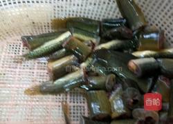 ﻿﻿﻿﻿﻿﻿﻿﻿﻿﻿﻿﻿﻿﻿﻿﻿﻿﻿﻿﻿﻿﻿﻿﻿泥鳅烧黄瓜的做法图解1