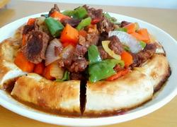 新疆家庭自制馕包肉