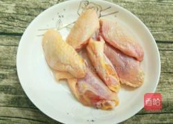 新奥尔良烤鸡翅的做法图解1