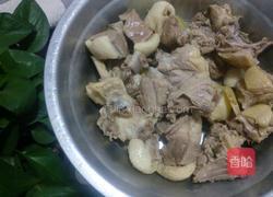 萝卜烧鸭的做法图解2
