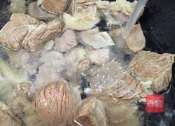 西红柿炖牛腩的做法图解6