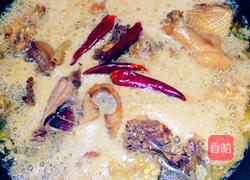 正宗新疆大盘鸡+裤带面的做法图解10