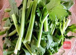 烀芹菜海带咸菜的做法图解2