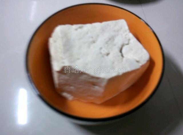准备豆腐，170克，
