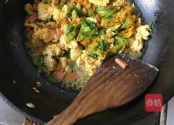 南瓜花炒鸡蛋的做法图解3