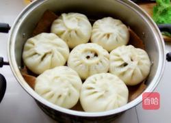 猪肉丁韭菜大包的做法图解13