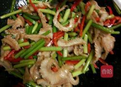 蒜苔炒牛肚的做法图解4