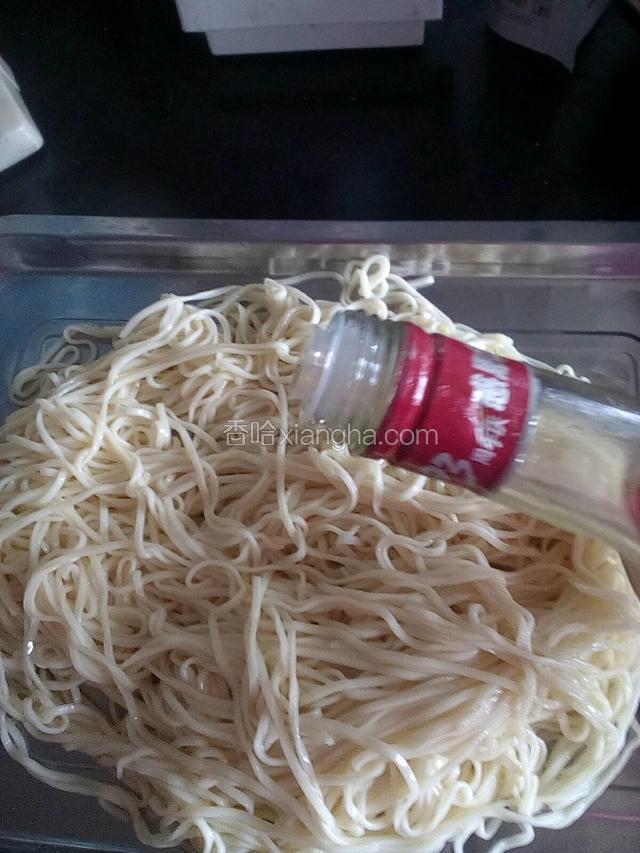 加适量香油