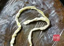 Illustration of how to make hand cakes 2