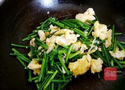 韭苔炒鸡蛋的做法图解7