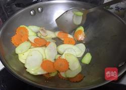 大芥蓝炒肉片的做法图解9