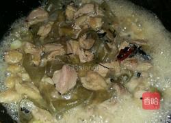 青椒粉皮炒鸡腿肉的做法图解5