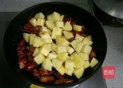 土豆烧肉的做法图解12