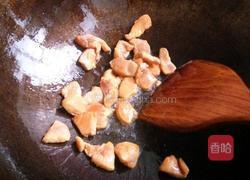 西蓝花木耳胡萝卜炒鸡肉片的做法图解5