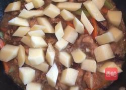 土豆炖鸡块的做法图解8