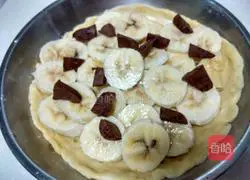 Illustration of how to make banana chocolate sandwich pie 6