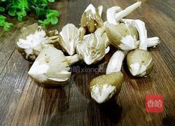 清蒸荔枝菌的做法图解1