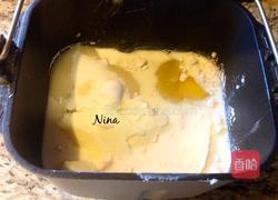 牛奶小面包的做法图解2