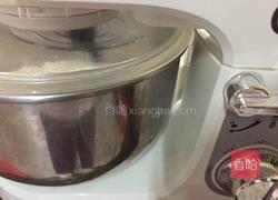 香甜软面包的做法图解3