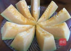 哈密瓜汁的做法图解2