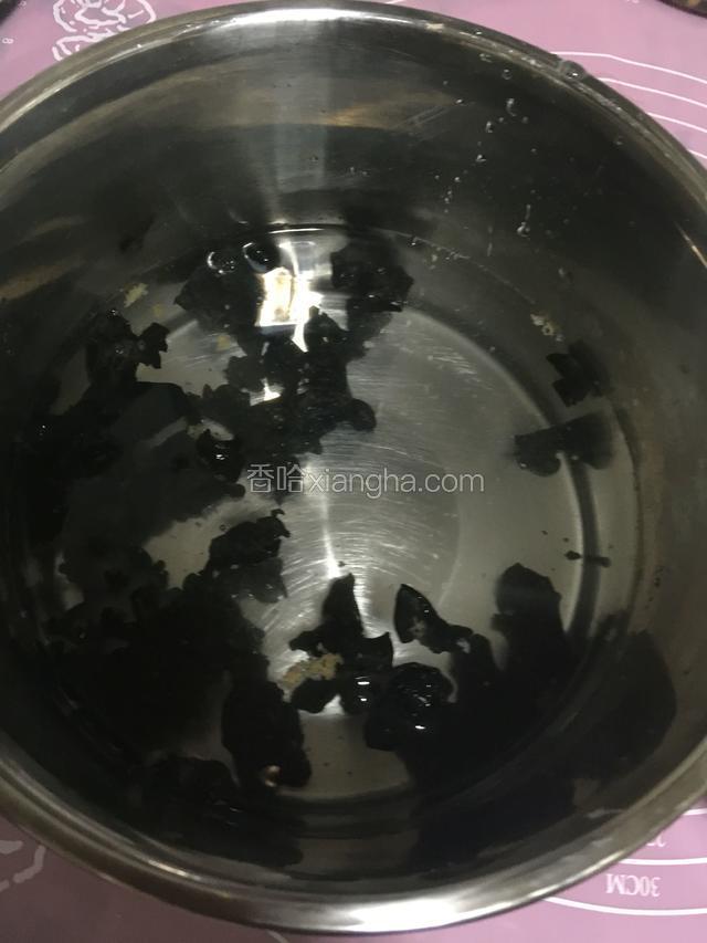 木耳泡水