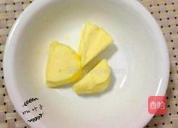 杏仁芝麻蒸蛋糕的做法图解2