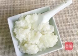 芹菜牛肉粥的做法图解1