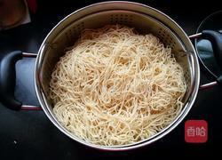 炒龙须面的做法图解5