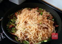 炒龙须面的做法图解10